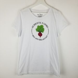 The Office XL (Runs small) Schrute Farms Bed & Breakfast White T-shirt‎